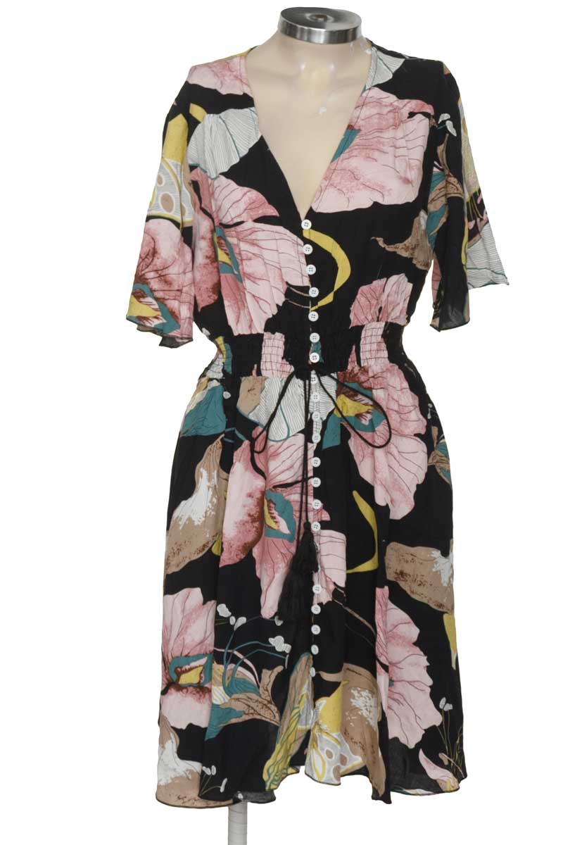 Vestido / Enterizo color Negro - Closeando
