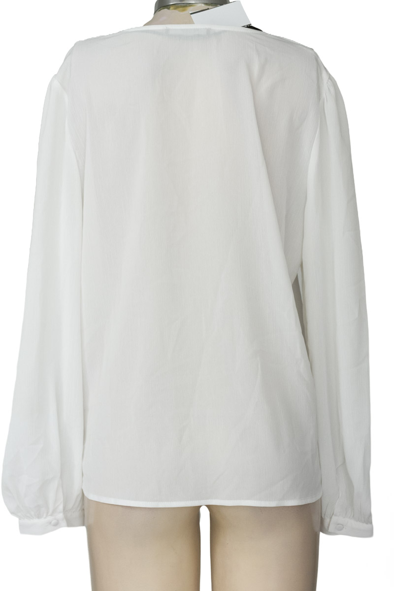Blusa color Blanco - APOLOGY