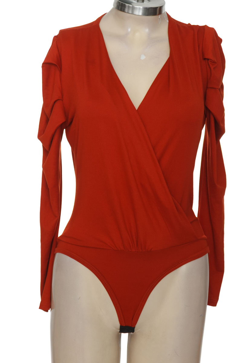 Top / Camiseta color Naranja - Closeando