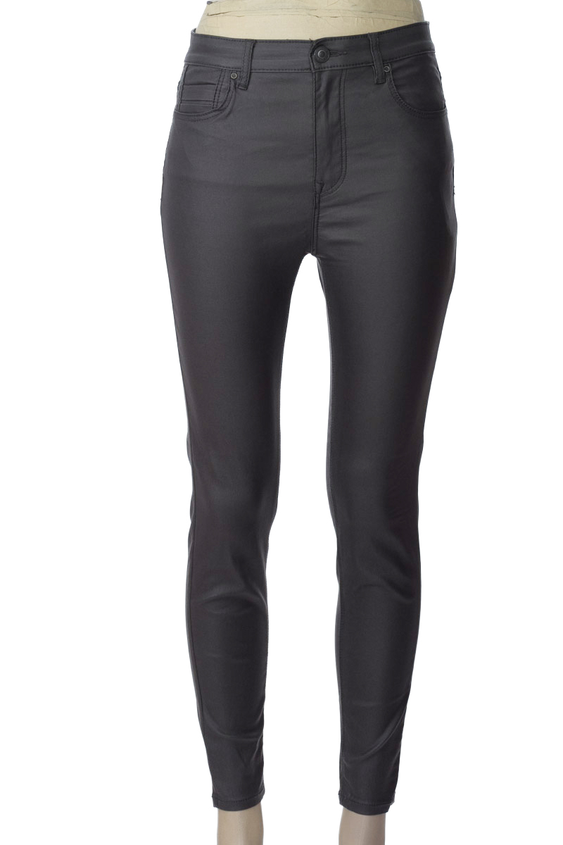 Pantalones color Gris - Stradivarius