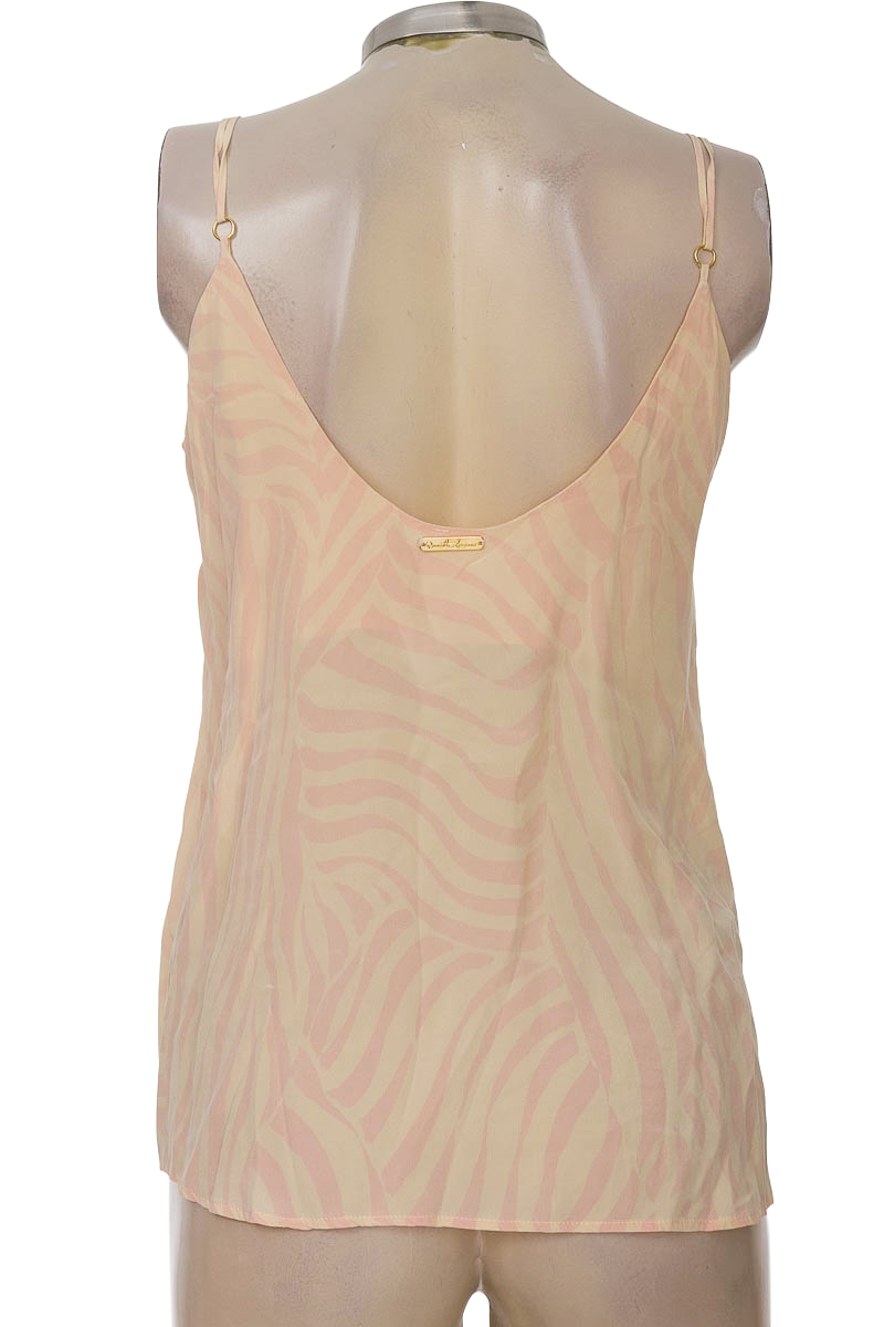 Top / Camiseta color Beige - Renata Lozano