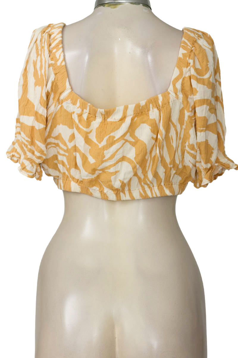 Top / Camiseta color Beige - H&M