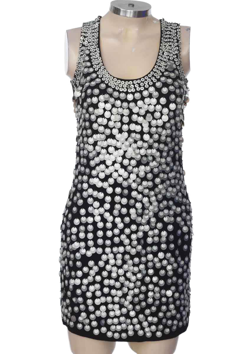 Vestido / Enterizo color Negro - Theme