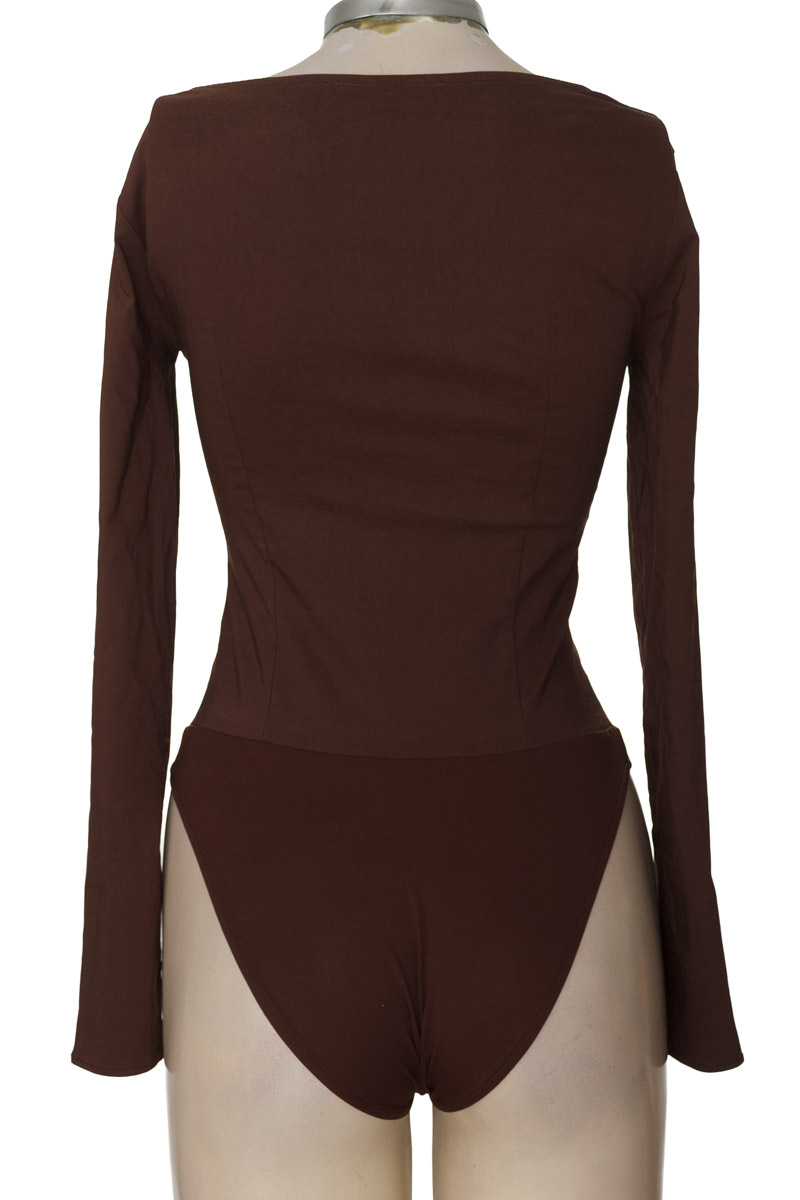 Top / Camiseta color Café - Bershka