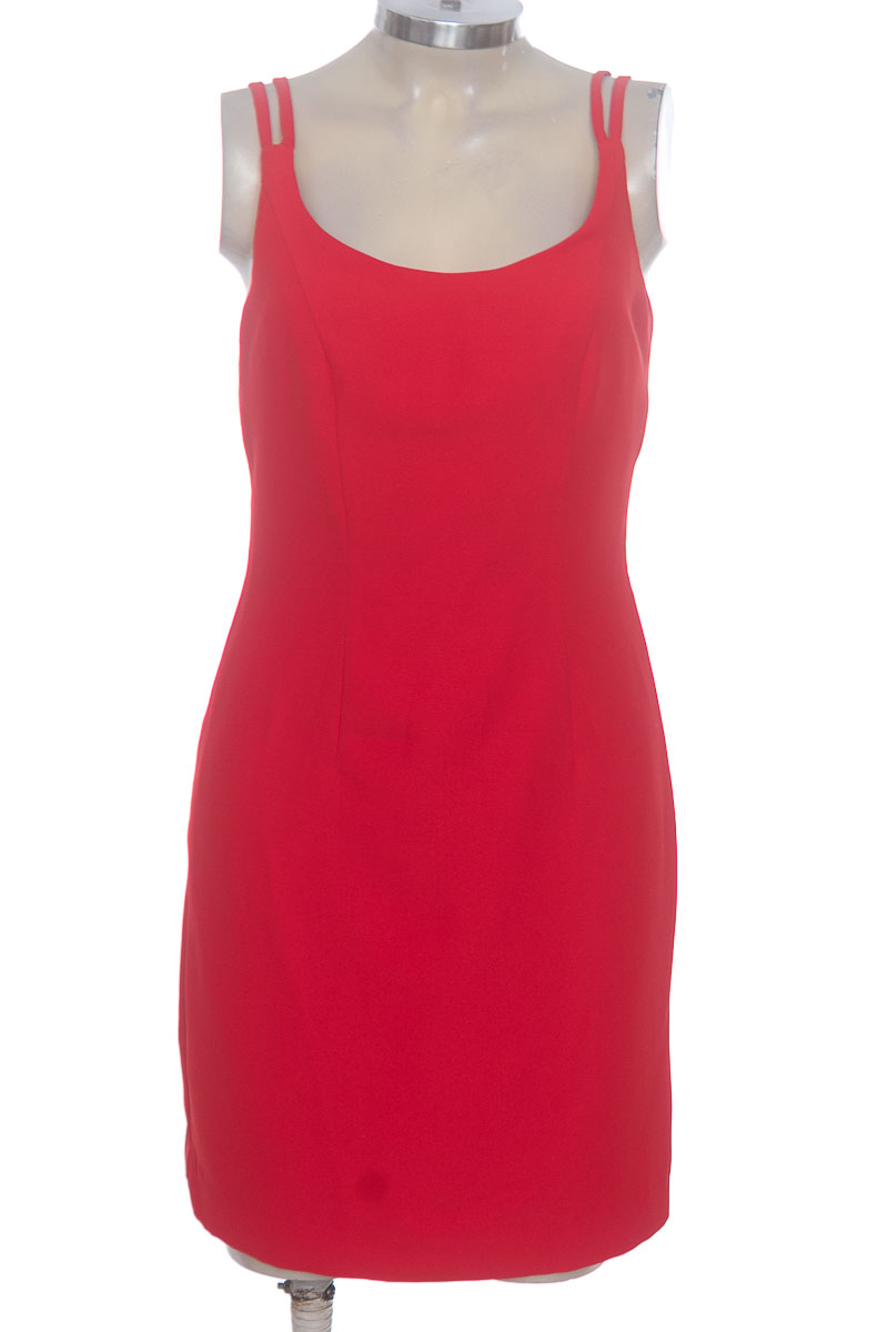 Vestido / Enterizo color Rojo - Closeando