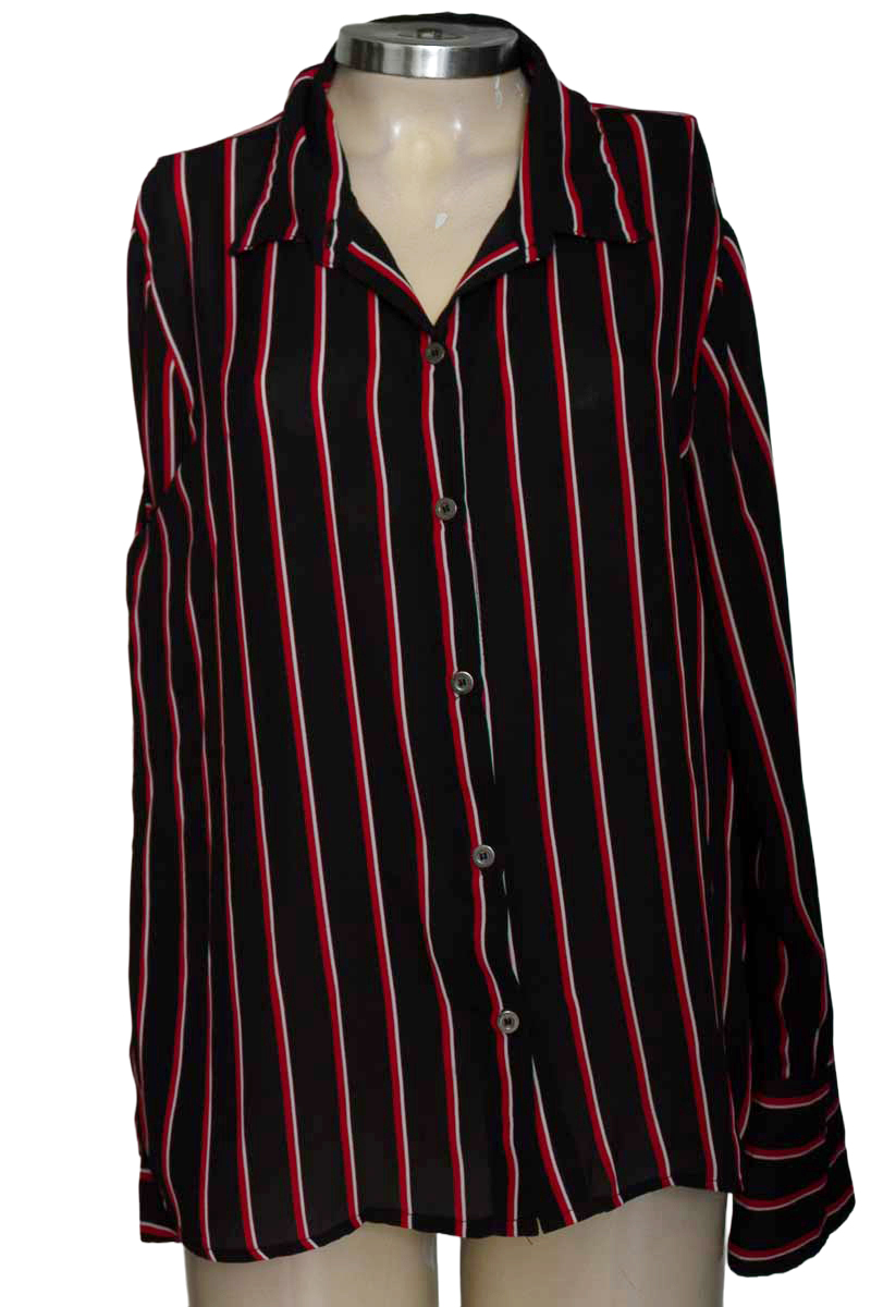 Blusa color Negro - Closeando