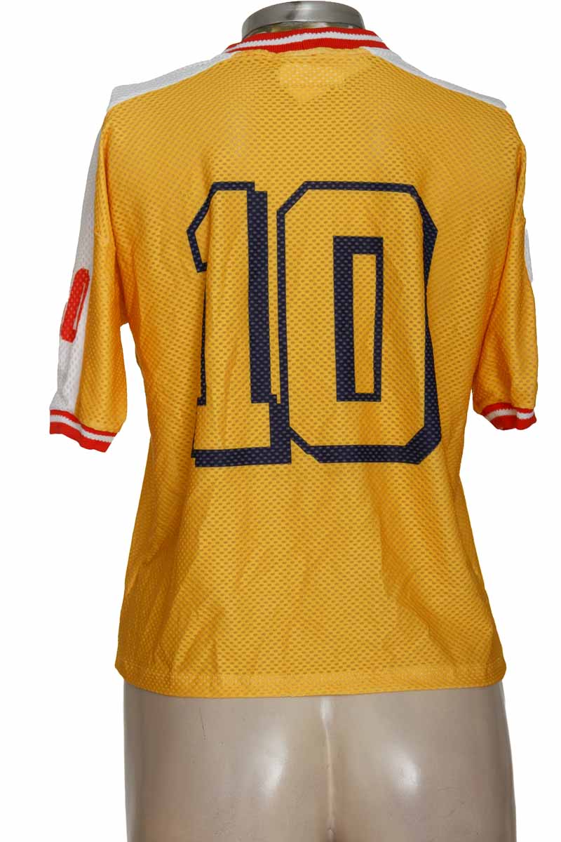 Top / Camiseta color Amarillo - Mishka