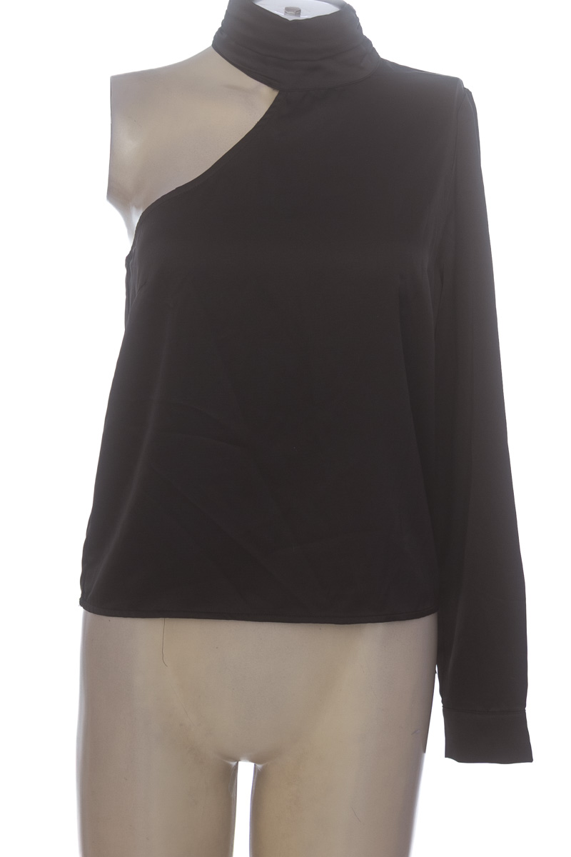 Blusa color Negro - Carretel