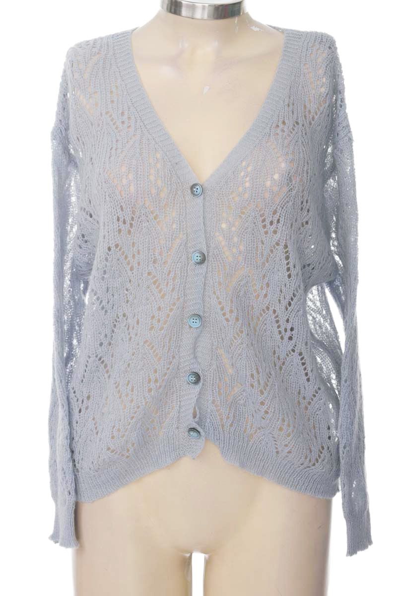 Sweater color Azul - Closeando