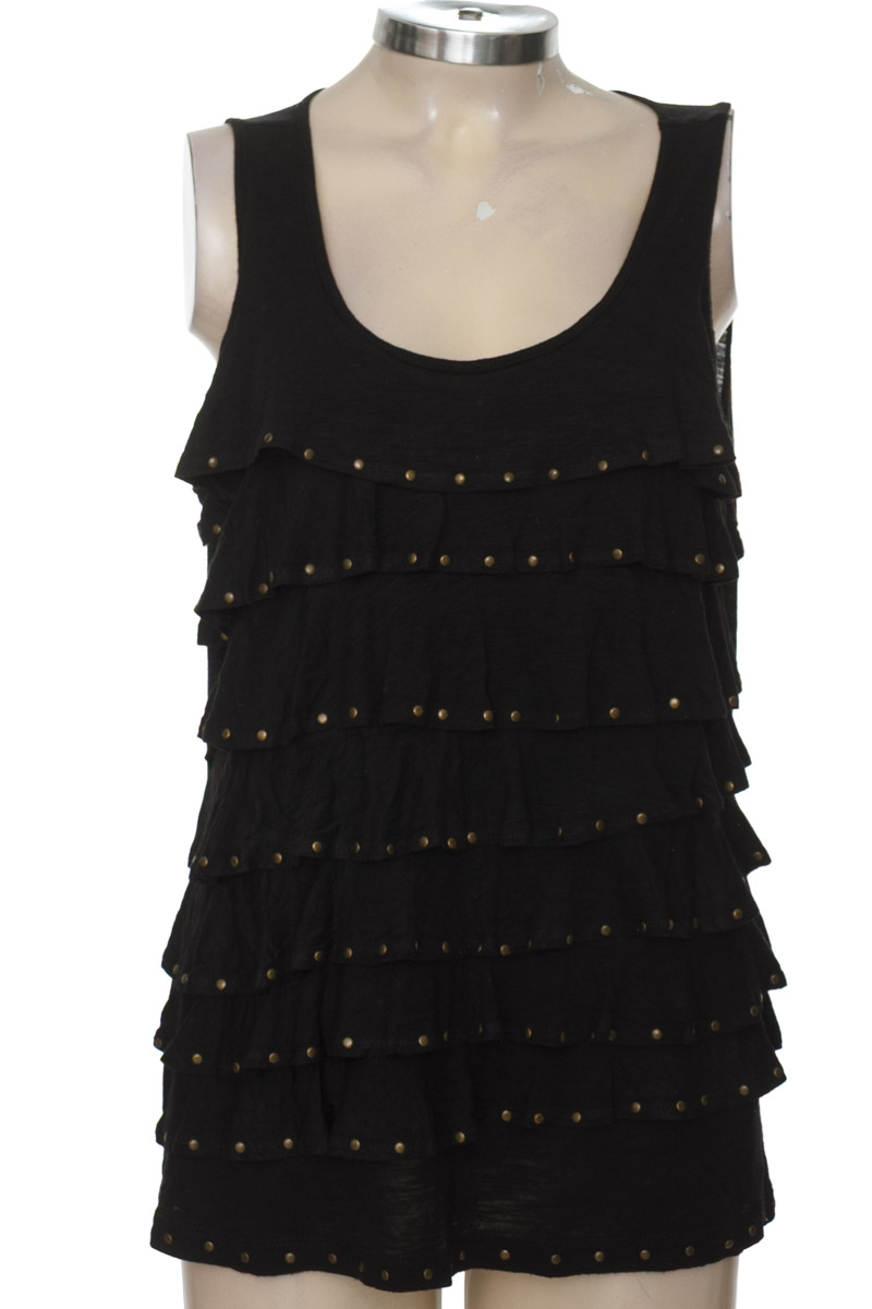 Top / Camiseta color Negro - a.n.a A New Approach