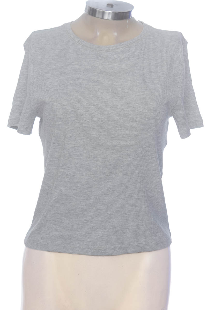 Top / Camiseta color Gris - Divided by H&M