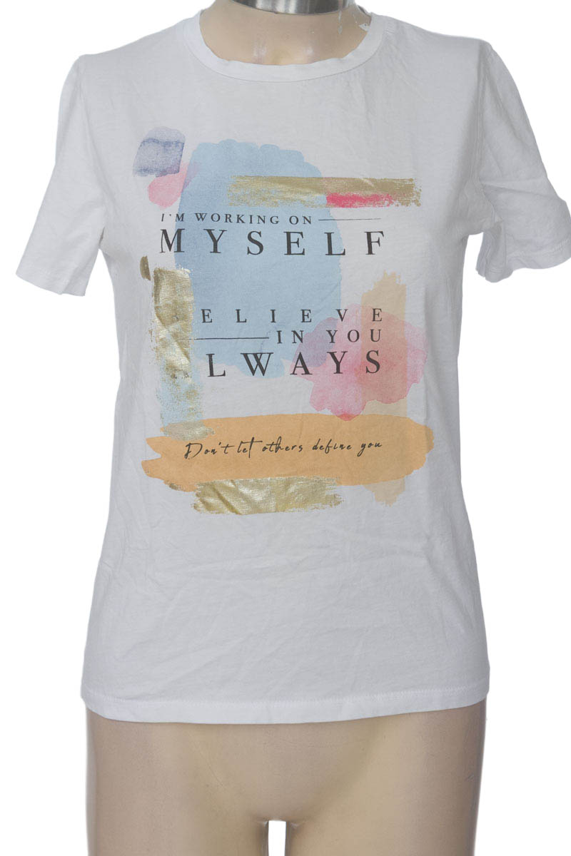 Top / Camiseta color Blanco - Stradivarius