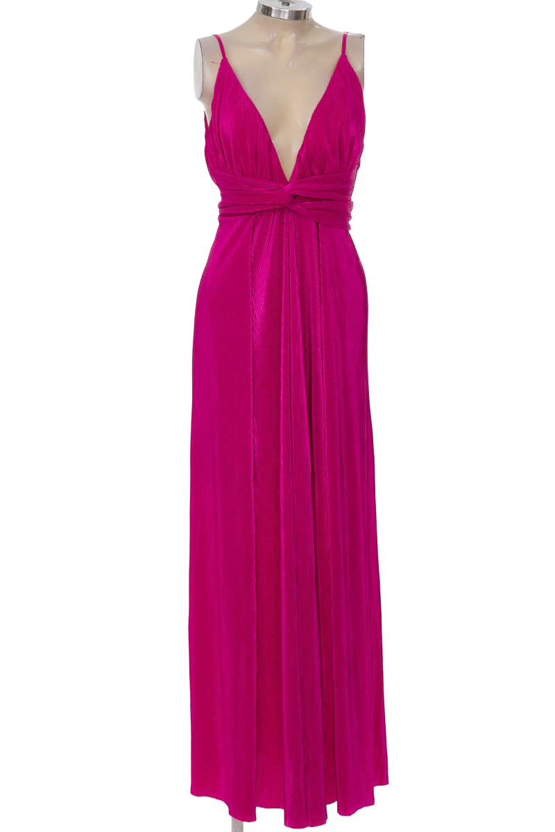Vestido / Enterizo color Fucsia - Luxxel