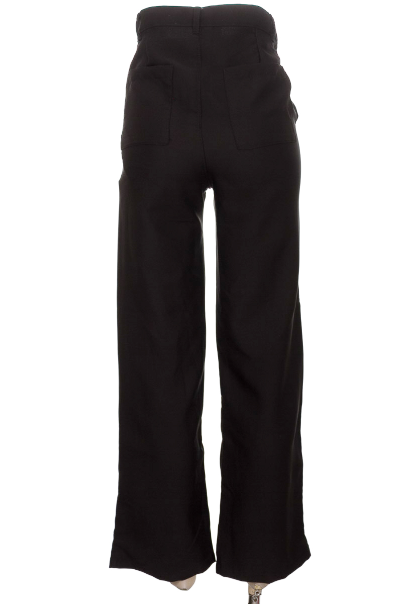 Pantalones color Negro - Closeando