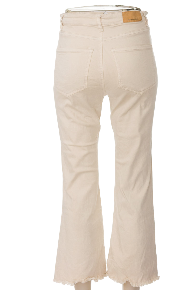 Pantalones color Beige - Stradivarius