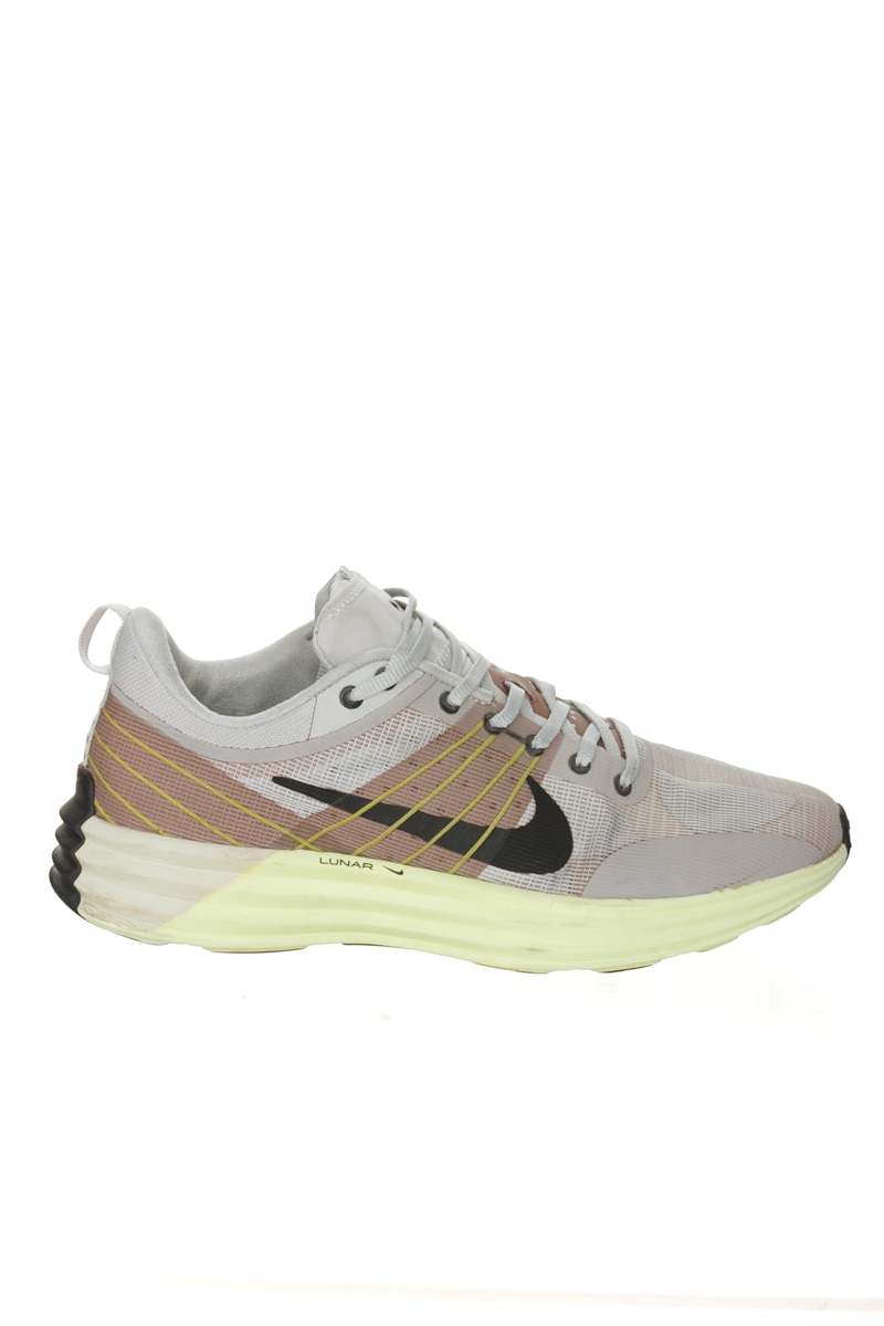 Tenis color Gris - Nike