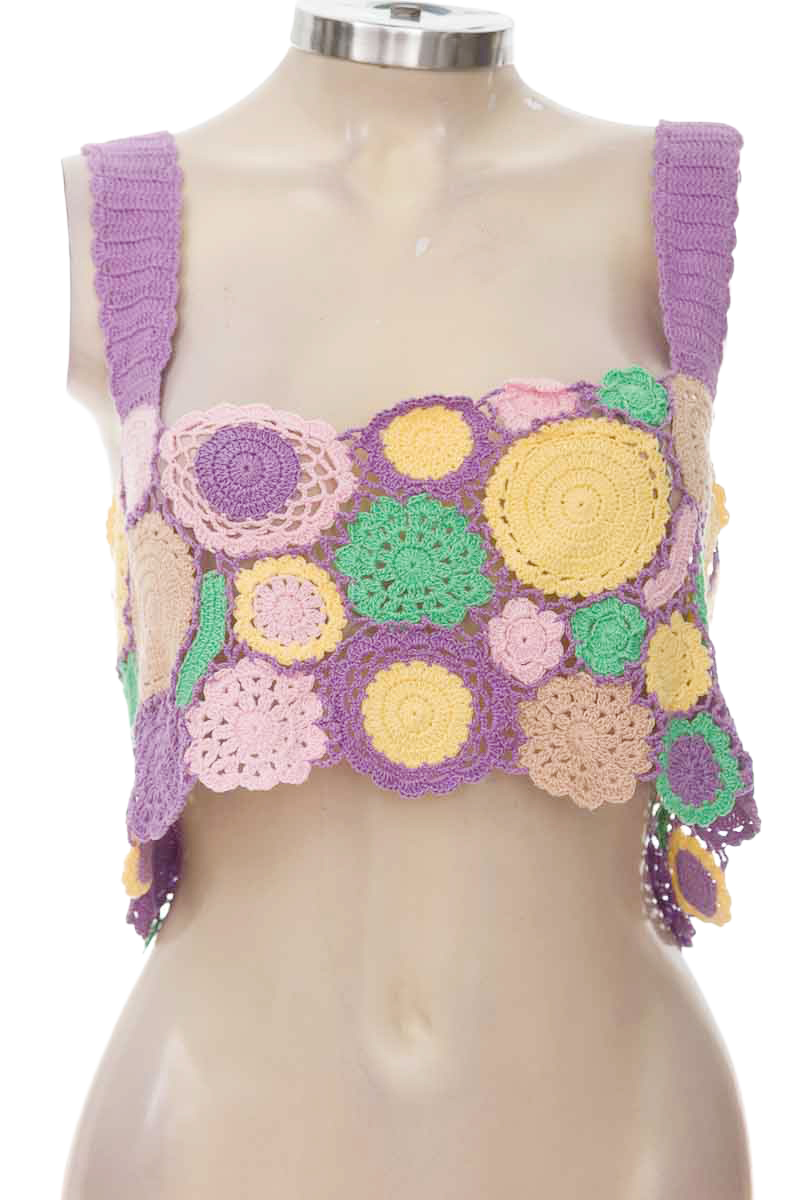 Top / Camiseta color Lila - Agua Bendita