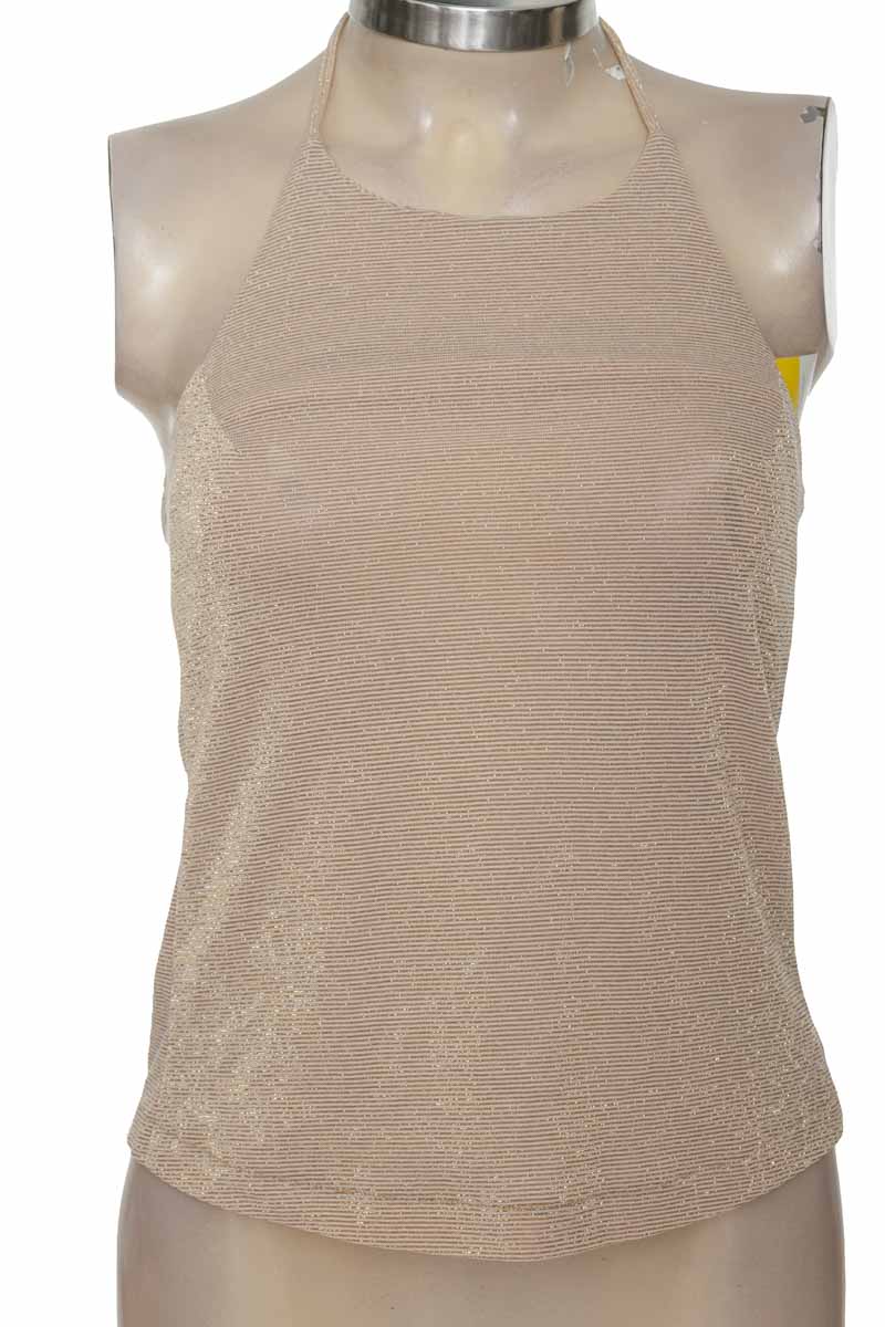Top / Camiseta color Beige - Closeando