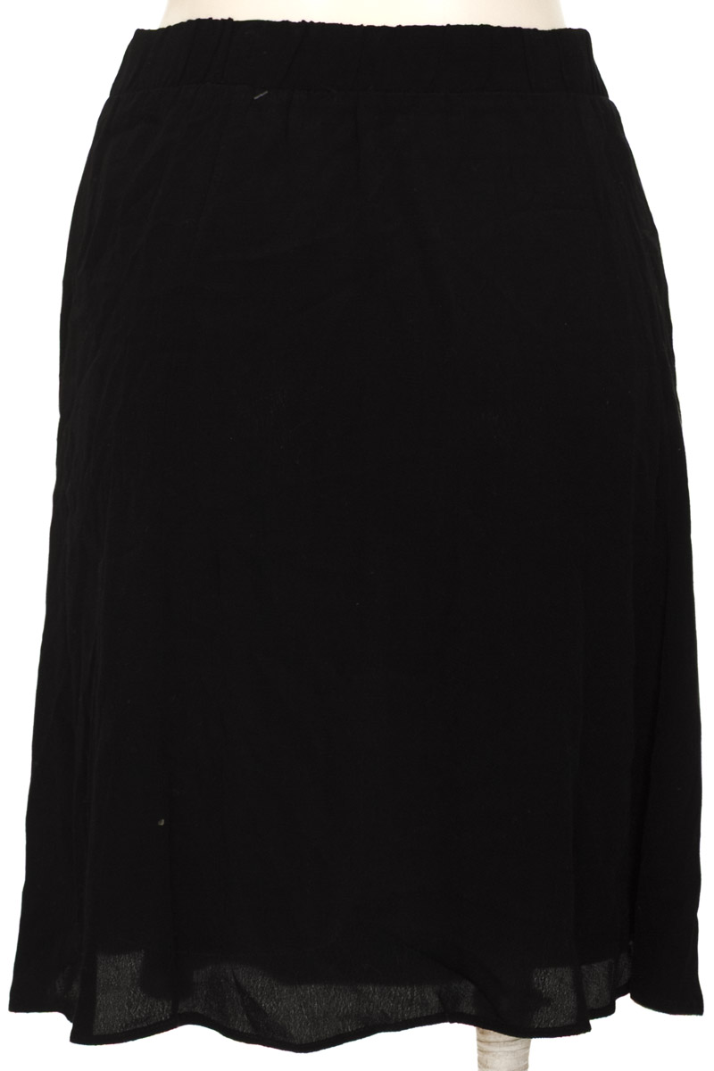 Falda color Negro - Closeando
