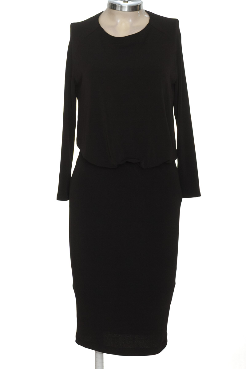 Vestido / Enterizo color Negro - Zara