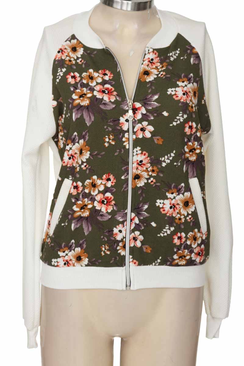 Blusa color Verde - Closeando