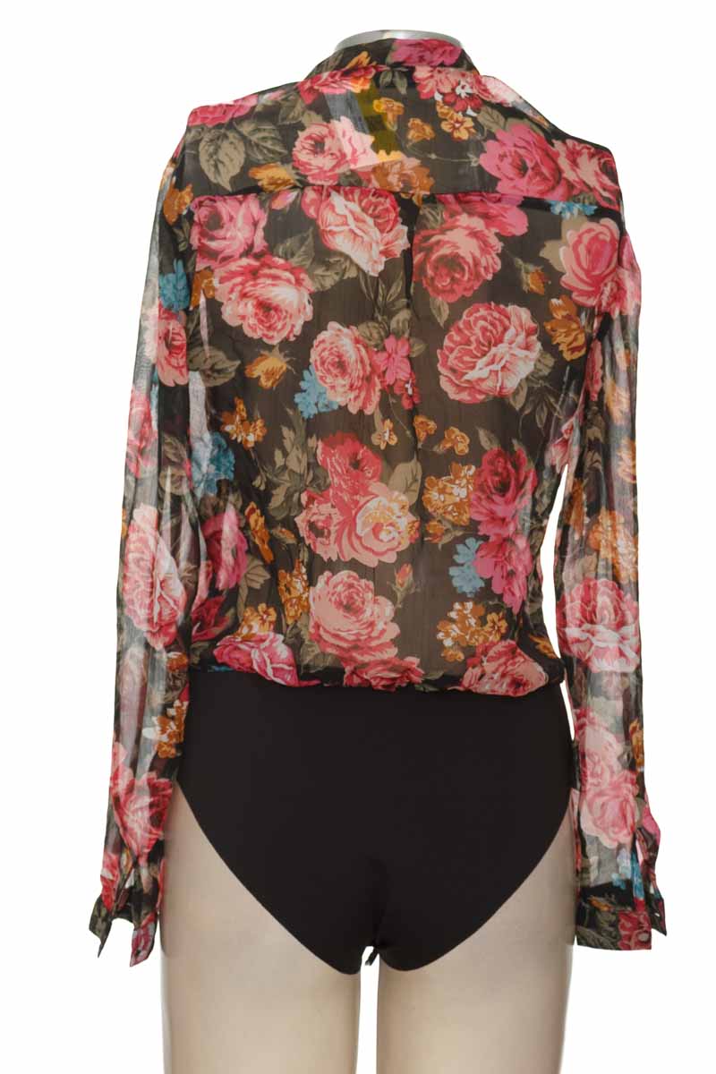 Top / Camiseta color Estampado - Stradivarius