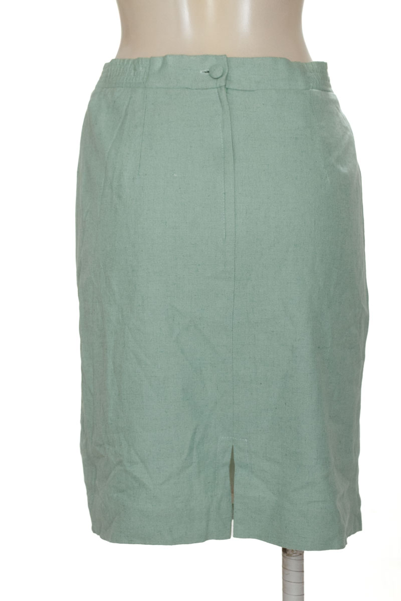 Falda color Verde - Closeando