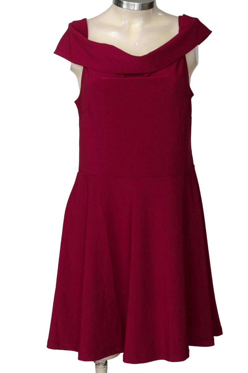 Vestido / Enterizo color Vinotinto - H&M