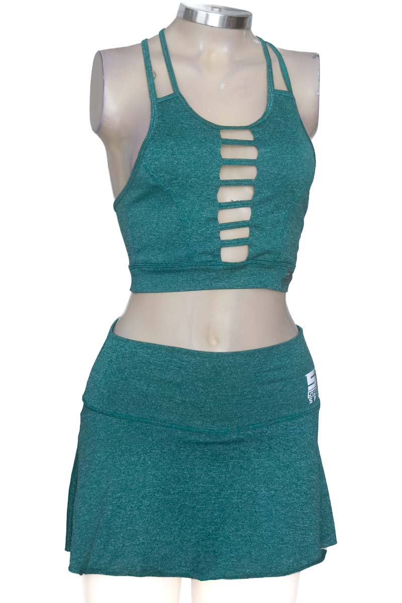 Ropa Deportiva / Salida de Baño color Verde - Saimuz sport