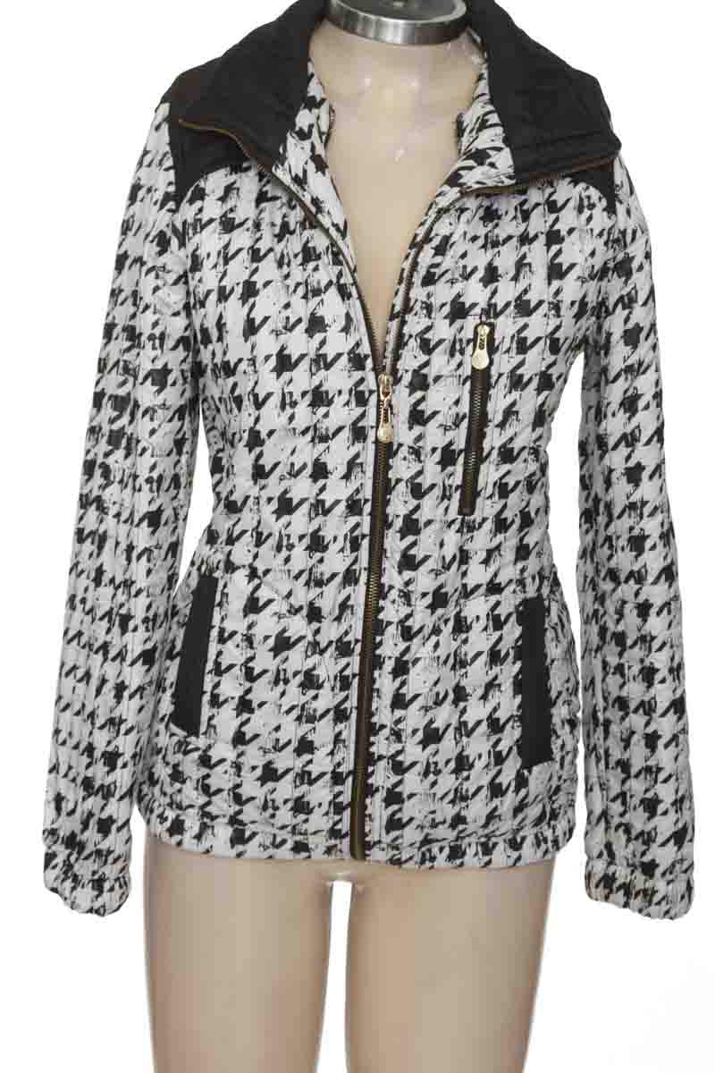 Chaqueta / Abrigo color Estampado - Punto Aparte