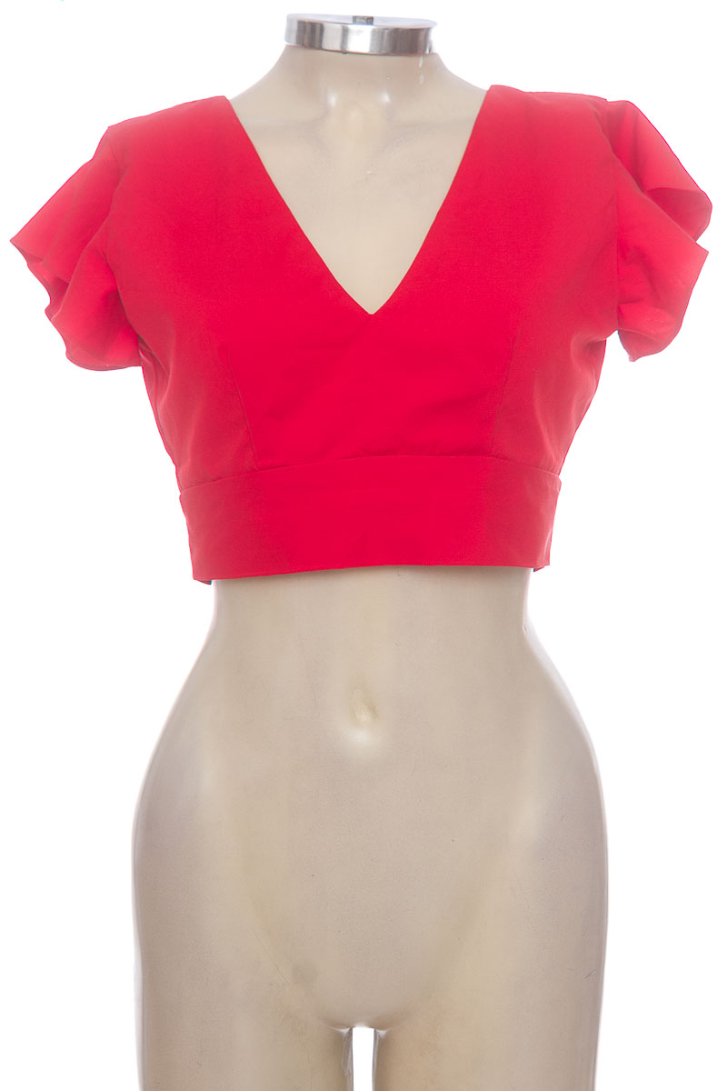 Top / Camiseta color Rojo - Clothing