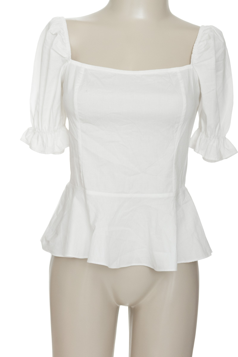 Top / Camiseta color Blanco - Studio F