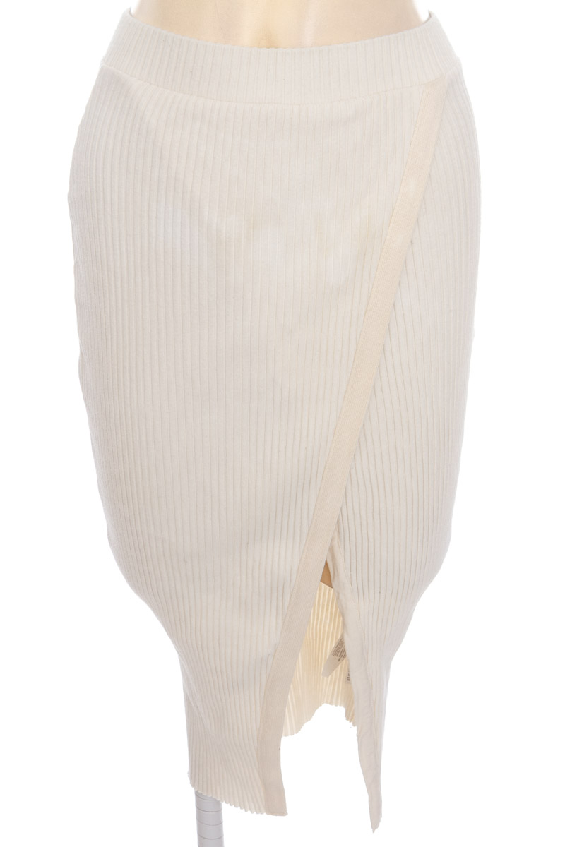 Falda color Beige - Zara