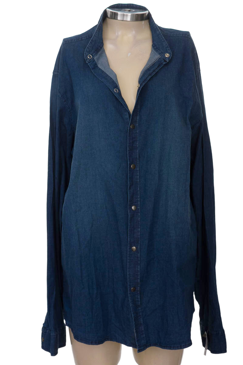 Blusa color Azul - Arkitect