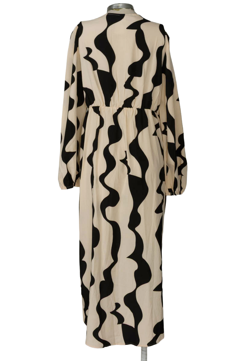 Vestido / Enterizo color Estampado - Closeando