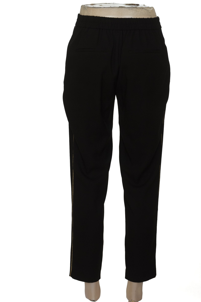Pantalones color Negro - Zara