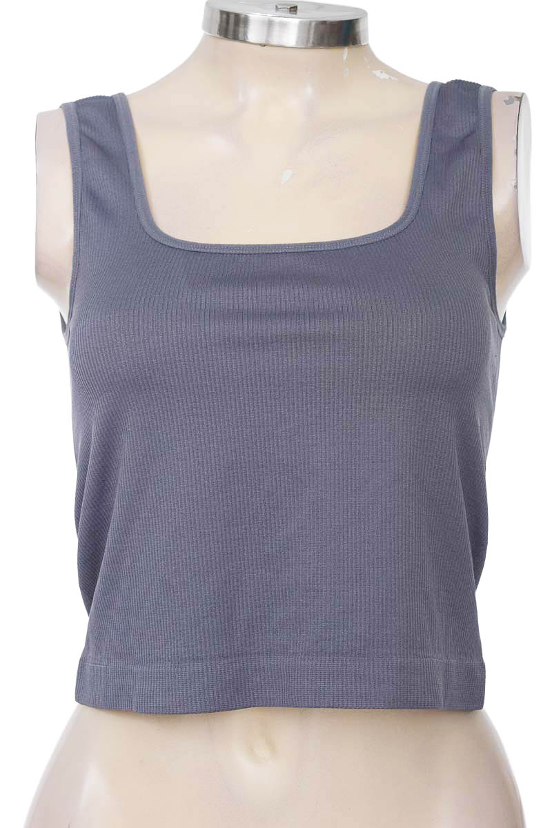 Top / Camiseta color Azul - Closeando