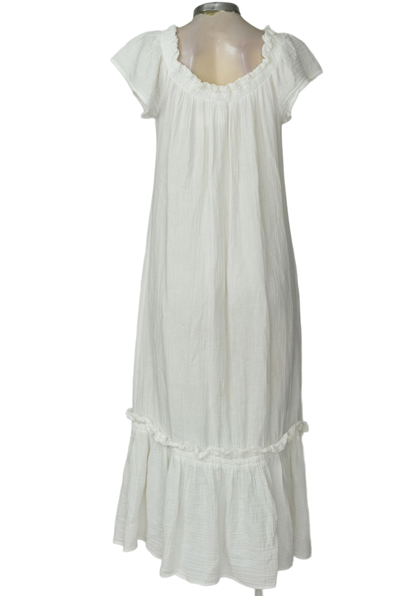 Vestido / Enterizo color Blanco - Zara