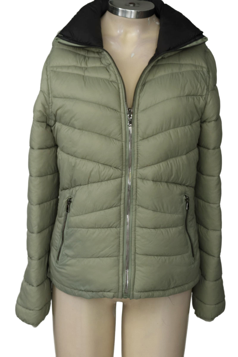 Chaqueta / Abrigo color Verde - Arkitect