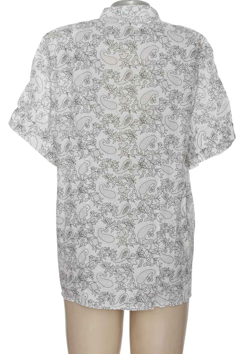 Blusa color Blanco - Closeando