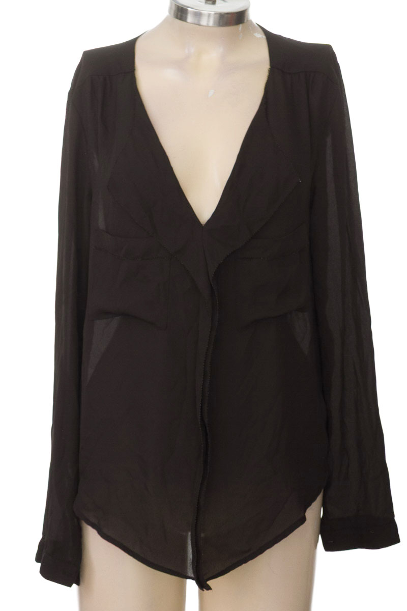 Blusa color Negro - Basement