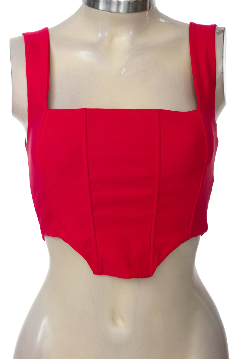 Top / Camiseta color Rojo - Closeando