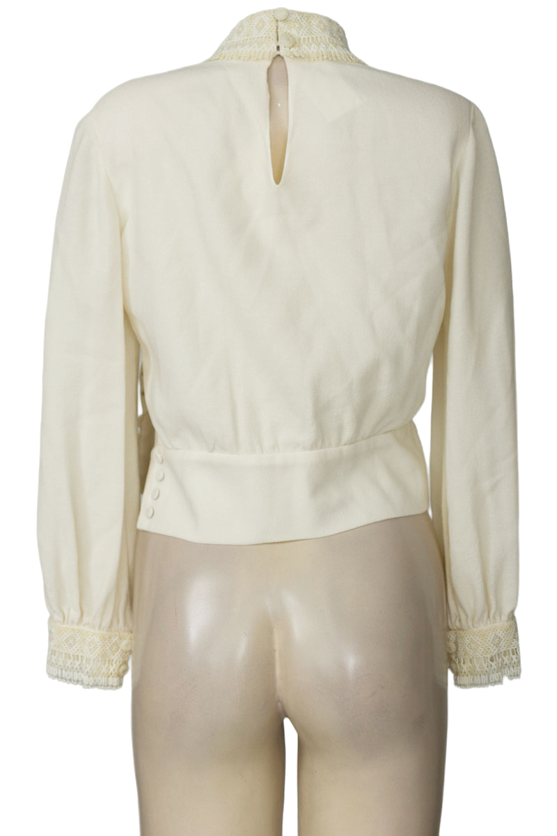 Blusa color Beige - Closeando