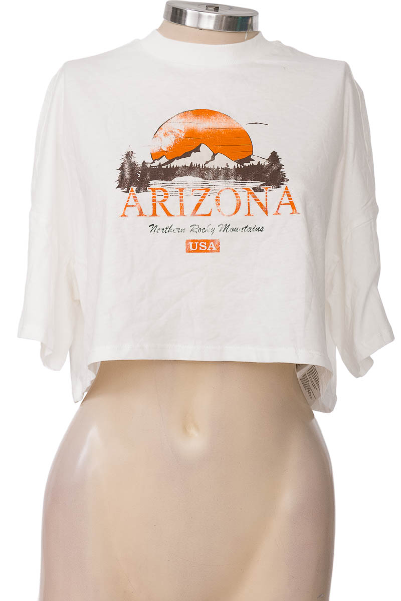 Top / Camiseta color Blanco - Divided by H&M