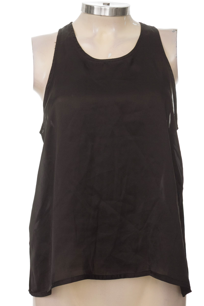 Top / Camiseta color Negro - Gef