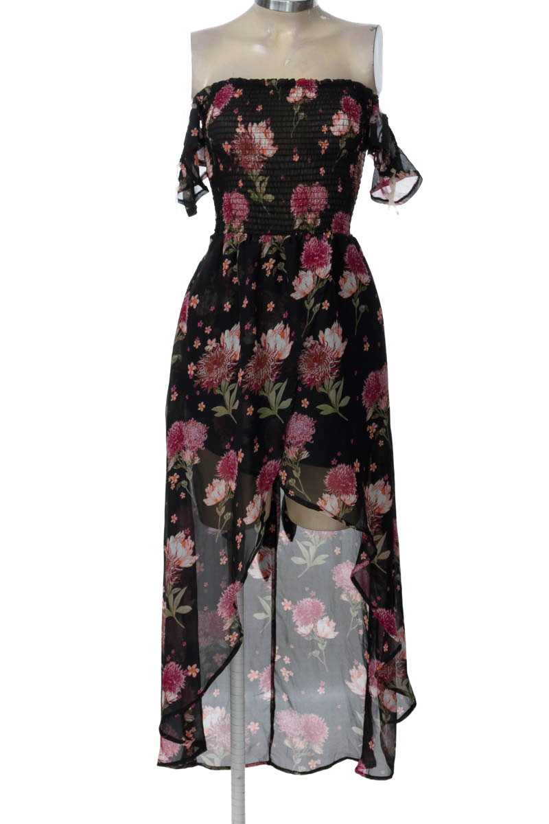 Vestido / Enterizo color Negro - Hype