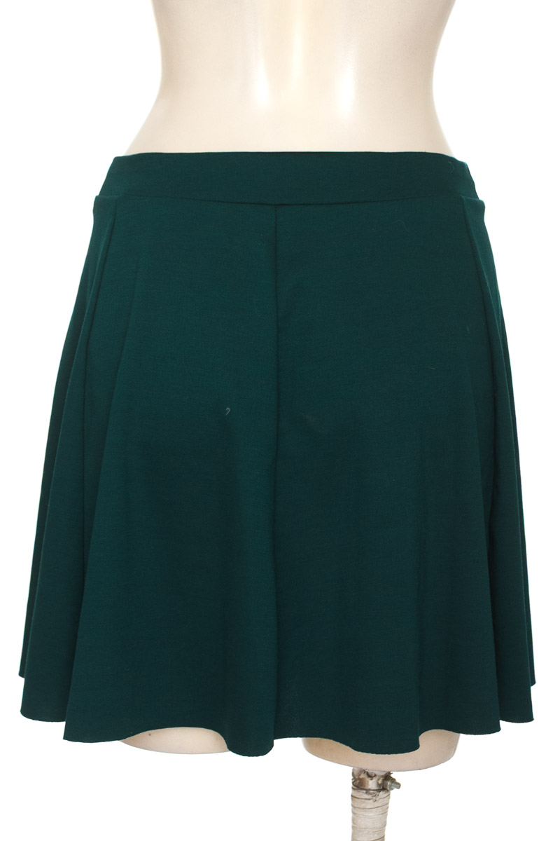 Falda color Verde - Bershka