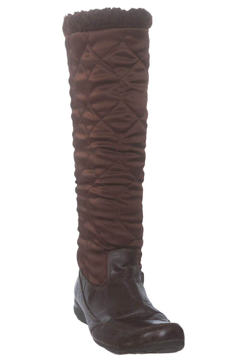 Zapatos color Café - Closeando