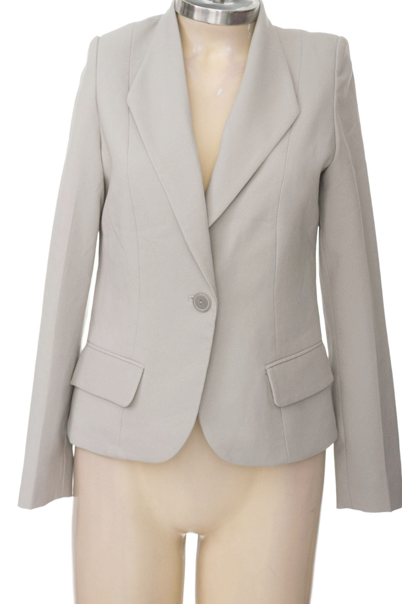 Chaqueta / Abrigo color Gris - Closeando