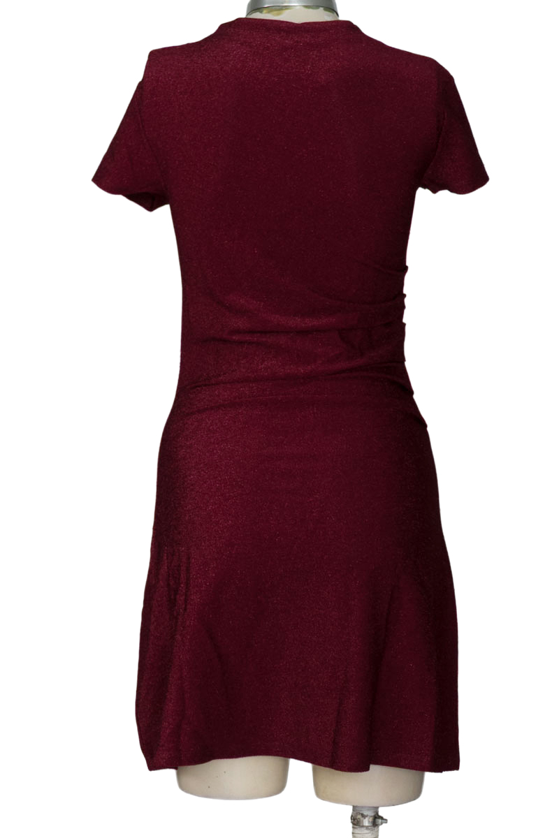 Vestido / Enterizo color Vinotinto - H&M